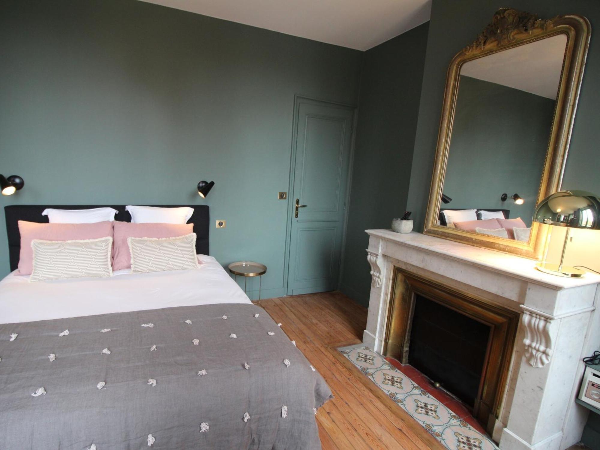 B&B L'Escapade Bordelaise - Cote Jardin Bordeaux Pokoj fotografie